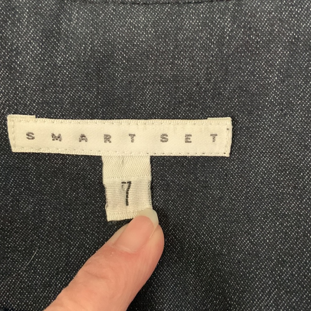 Blazer - Picture 6 of 7